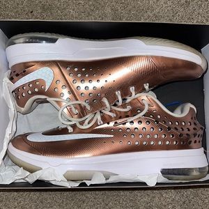 Nike KD 7 “EYBL” *LIMITED EDITION*